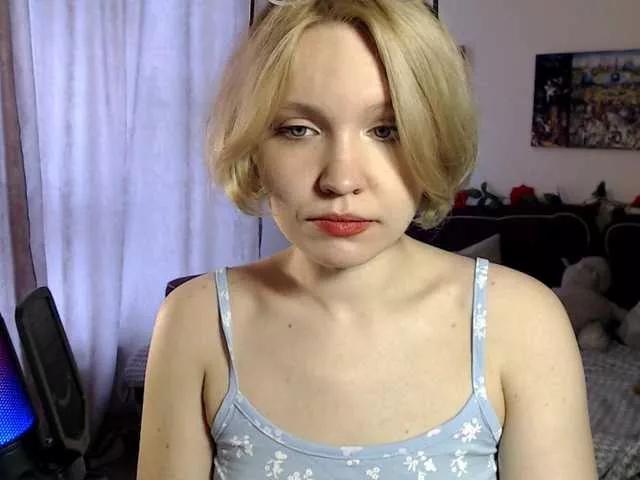 Offline Tikoffka on BongaCams