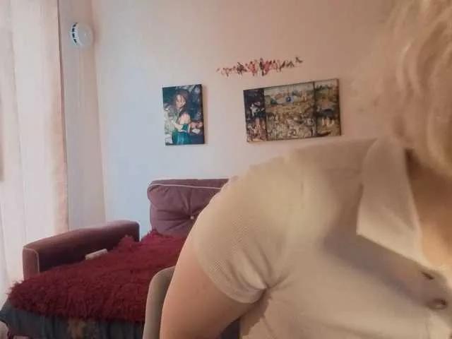 BongaCams Tikoffka is Freechat Tikoffka — Pleasant communication, compliments, big tips, Lovens vibration)
