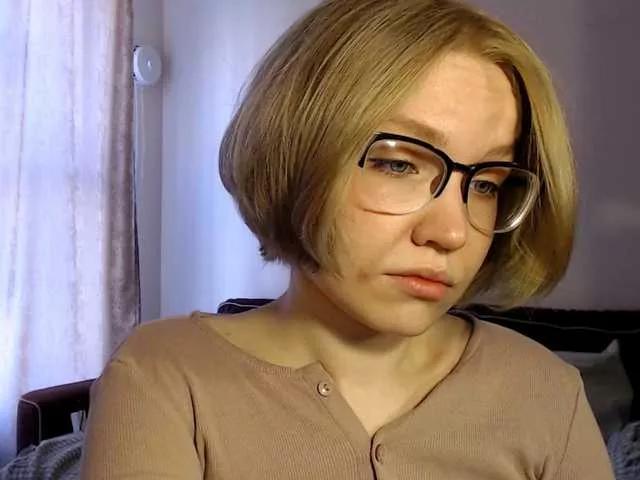 Offline Tikoffka on BongaCams