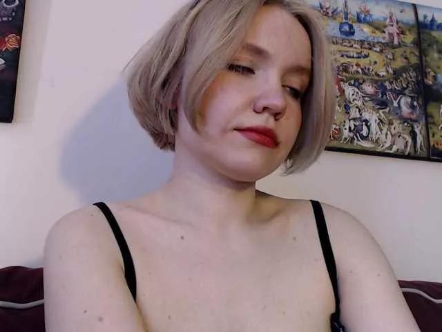 Offline Tikoffka on BongaCams
