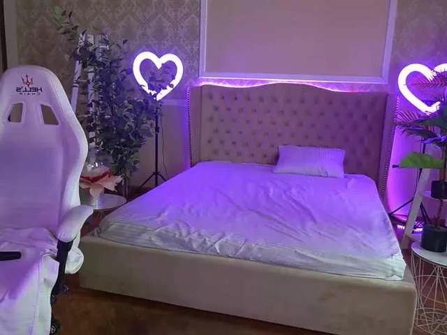 Offline TinkerrBelll on BongaCams