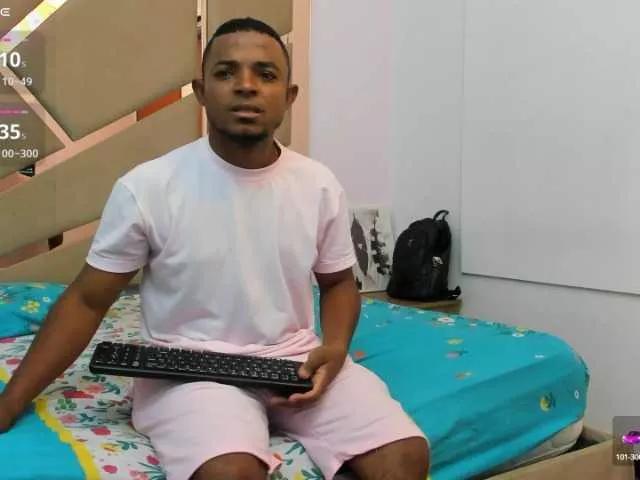 Offline tu-y-yo19 on BongaCams