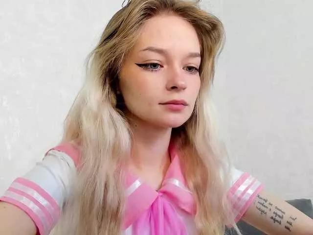 Freechat vialeta-baby on BongaCams