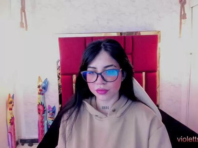 Freechat violetsmith on BongaCams
