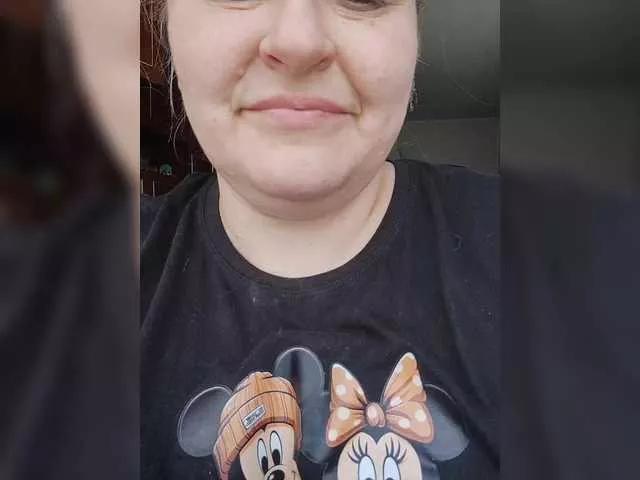 Offline WifeyNusha on BongaCams
