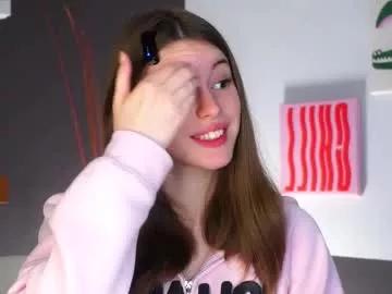 Freechat aislyfarran on Chaturbate