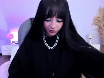 alisson__cortez — GOAL: Goodbye panties [66 tokens remaining] Do you wanna my pantys ? Ask me  #c2c #nonude #smoke  #bigass #daddy