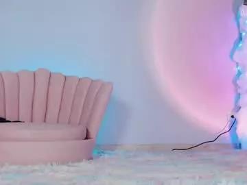 Private amaisinclair on Chaturbate
