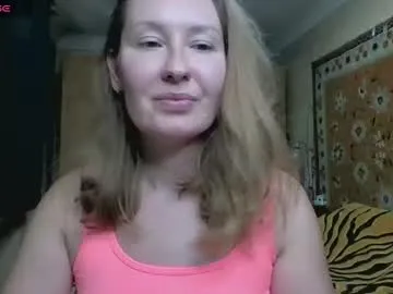 annaxlovers — Goal:  oil show #bigboobs #shy #natural #c2c #bigass - Next Goal: Surprise