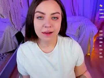 ashton_heidi — UH VIBRATION // GOAL: suck fingers [93 tokens left] #british #pawg #natural #bigboobs #curvy