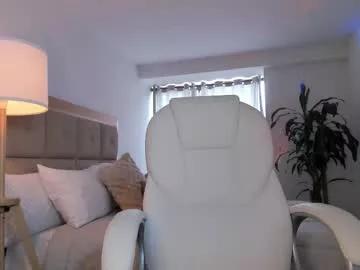 Freechat bellamia_ on Chaturbate