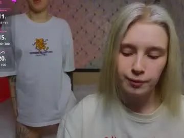 berry_assortment — GOAL: naked kiss [300 tokens remaining] HOTTEST OIL SHOW WITH TWO SEXY GIRLS #blonde #skinny #bigass #lesbian #teen