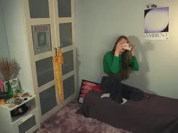 Appease your appetite with the cute Chaturbate slut - Blissence blissence from Chaturbate