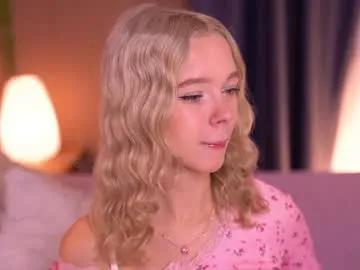 boobybliss — Goal: Mwah!  A lipstick-smudged kiss just for ya, puddin'/ WHEEL OF CONTROL 87TK /  I'm Alina and I'm #18, very #skinny and #shy with #bigboobs and #bigass [19 tokens remaining]