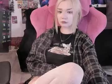 Freechat broodmommyy3 on Chaturbate