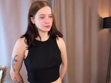 Freechat carissaolivo on Chaturbate