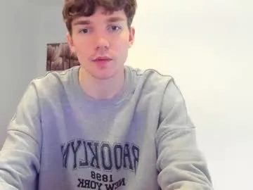 caties_cutes2 — CUMSHOW in public  #cum #twink #bigdick #teen #skinny [1000 tokens remaining]