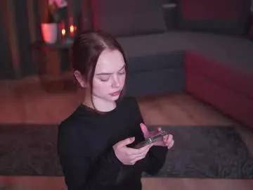 Chillwithstacy - turned on camslut for a dark and kinky cumshow chillwithstacy from Chaturbate