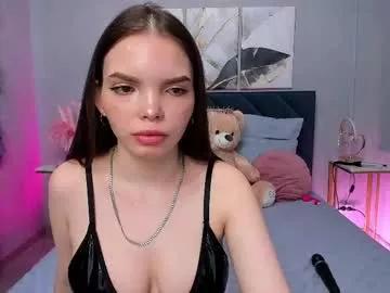 Freechat curvy_dynamite on Chaturbate