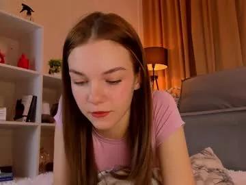 Freechat cwenbrayton on Chaturbate