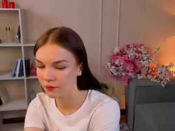 Freechat cwenbrayton on Chaturbate