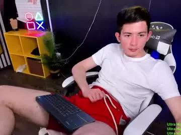 Freechat danny__magic on Chaturbate