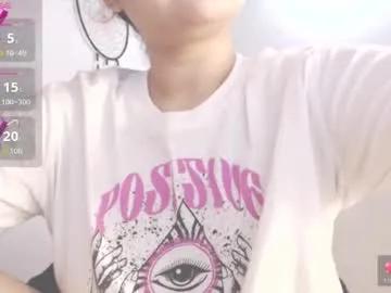 Appealing Dollysweet666 gets nude and squirt while being checked out dollysweet666 from Chaturbate