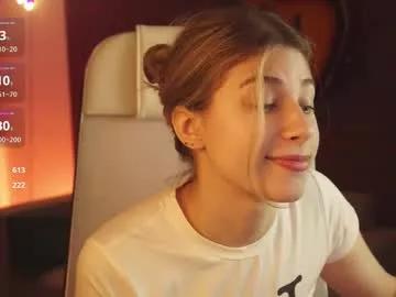 Freechat elliecutes on Chaturbate