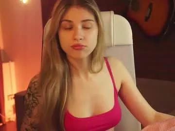 Freechat elliecutes on Chaturbate