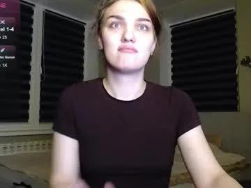 emiliarhodes from Chaturbate