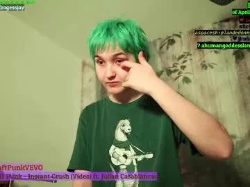 Freechat frogessjay on Chaturbate