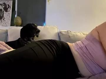 Freechat goddessmayvn on Chaturbate