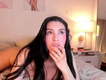 halseycox__ — GOAL: Spit on my tits and pull them [68 tokens remaining] Welcome to my room! #latina #deepthroat #bigass #squirt #saliva