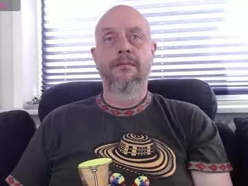 Freechat hardmrlazy on Chaturbate