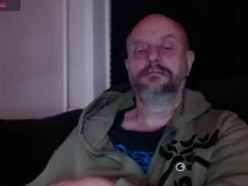 Freechat hardmrlazy on Chaturbate