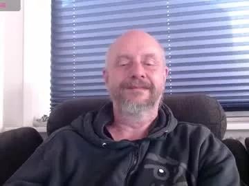 Freechat hardmrlazy on Chaturbate