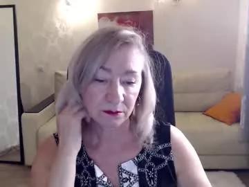 Freechat hunters_woman on Chaturbate