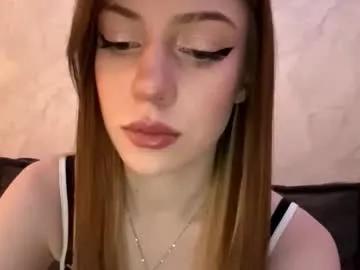 Watch Chaturbate's captivatingerbrockney in her flirtatious online stream ingerbrockney from Chaturbate