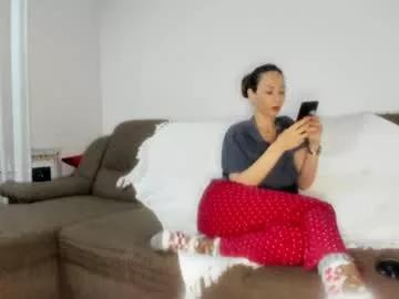 Freechat issabelle_69 on Chaturbate