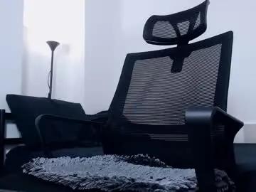 kellysmits — tities fuck with oil [550 tokens left] #mistress #anal #squirt #lovense #bigpussylips