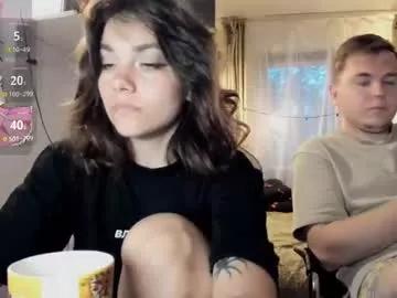 Freechat kesh_mne on Chaturbate