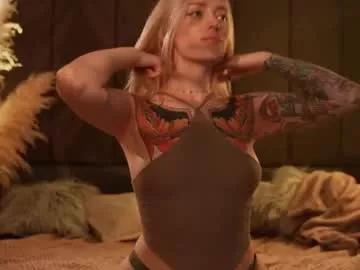 Group kinkylina_ on Chaturbate
