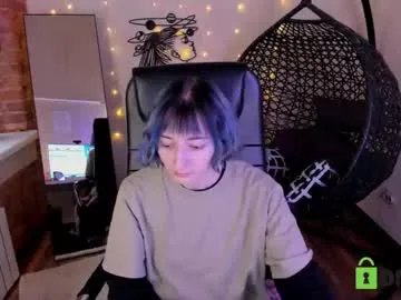kira__cutie room chat