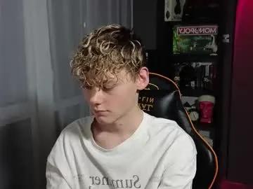 kirill_20_cm — cum [1700 tokens left] #couple #young #bigcock #18 #cum