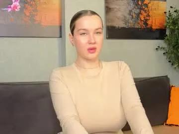 kylie_moss — Goal: slap my booty / i'm Anna and i'm #bbw #young and like have fun in #pvt , but i have #bigboobs and a #bigass that i know u will like I [0 tokens remaining]