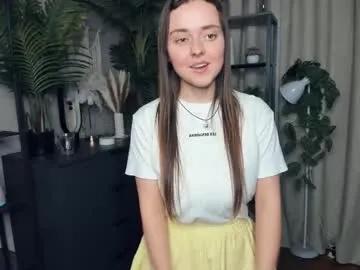 laura_mutti — goal: unbutton a couple of buttons on my shirt ^^ hi all! my name is Samantha! #new #teen #skinny #cute #beauty  [60 tokens remaining]