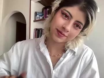 Freechat lizambarr on Chaturbate