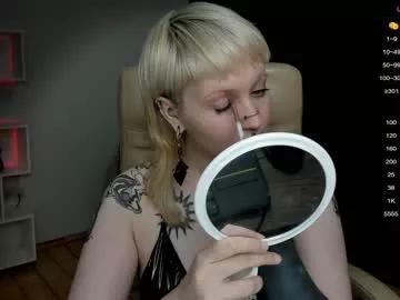 Away maryconors on Chaturbate
