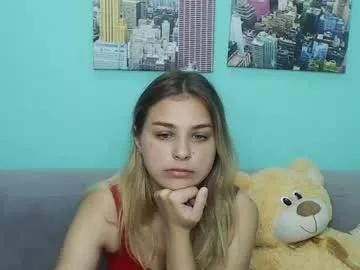 Freechat milanaangelas on Chaturbate