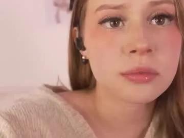 Freechat milky_0 on Chaturbate